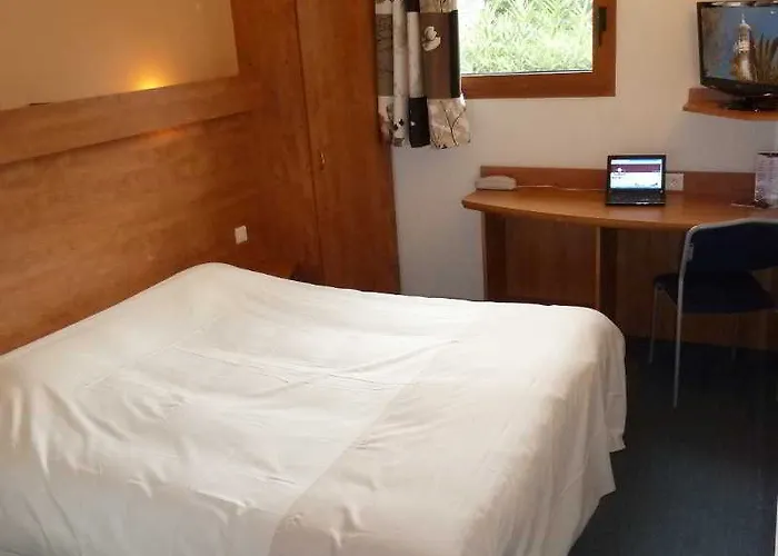 Brit Euromédecine Hotel 2*