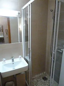 Brit Euromedecine Hotel 2*