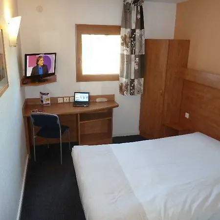 Brit Euromedecine Hotel 2*